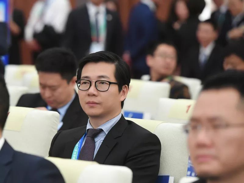 <a href=http://www.v99sp.com target=_blank class=infotextkey>雙良</a>第一視角帶您走入“進(jìn)博會(huì)”首日