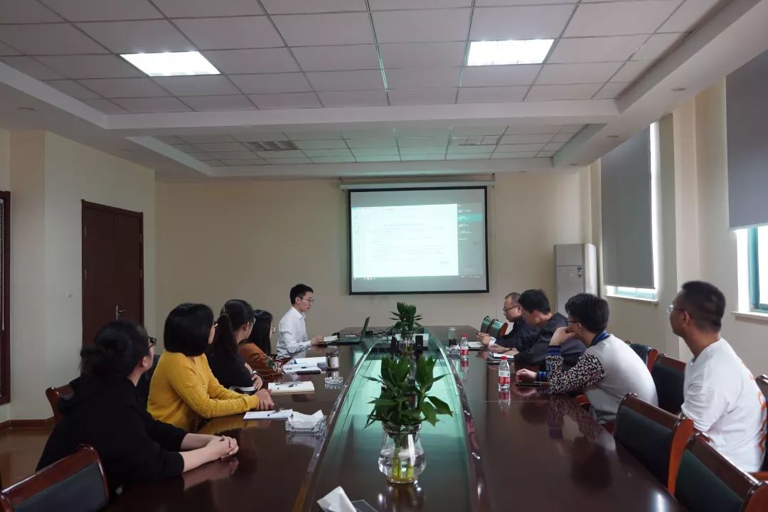 <a href=http://www.v99sp.com target=_blank class=infotextkey>雙良</a>光催化主題學習活動完美收官！