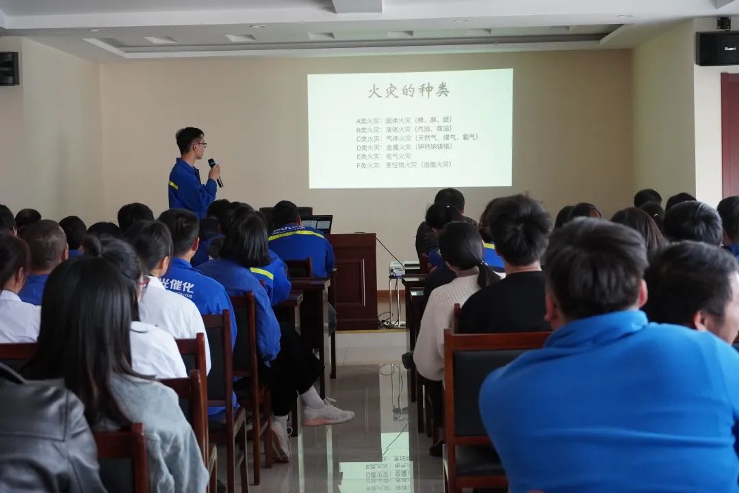 <a href=http://www.v99sp.com target=_blank class=infotextkey><a href=http://www.v99sp.com target=_blank class=infotextkey>雙良</a>環(huán)境</a>“119”消防日主題活動圓滿結(jié)束！