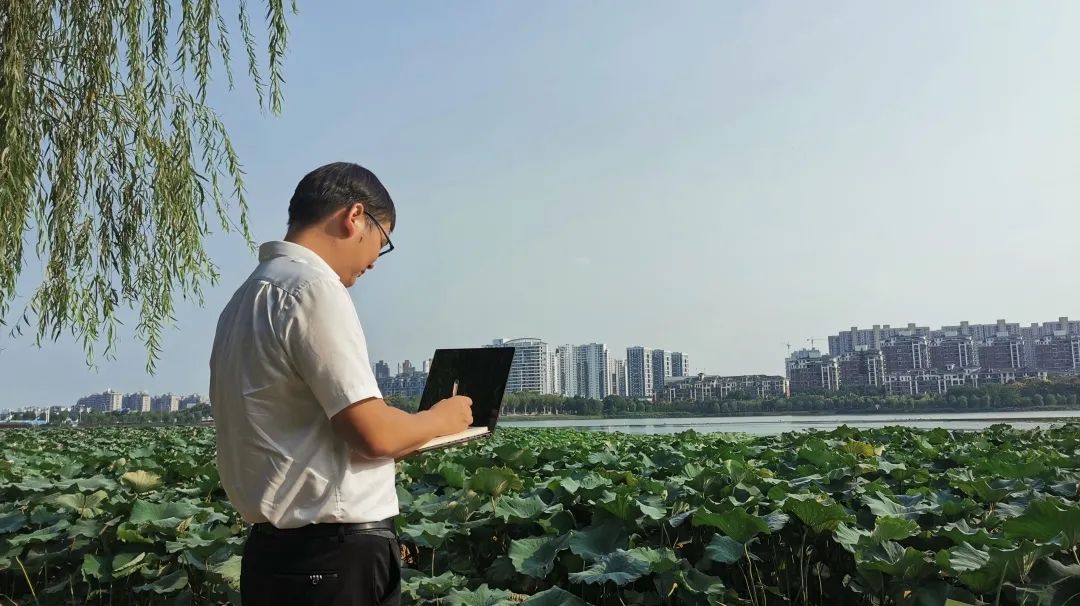 <a href=http://www.v99sp.com target=_blank class=infotextkey><a href=http://www.v99sp.com target=_blank class=infotextkey>雙良</a>環(huán)境</a>乘風(fēng)破浪的三石弟弟